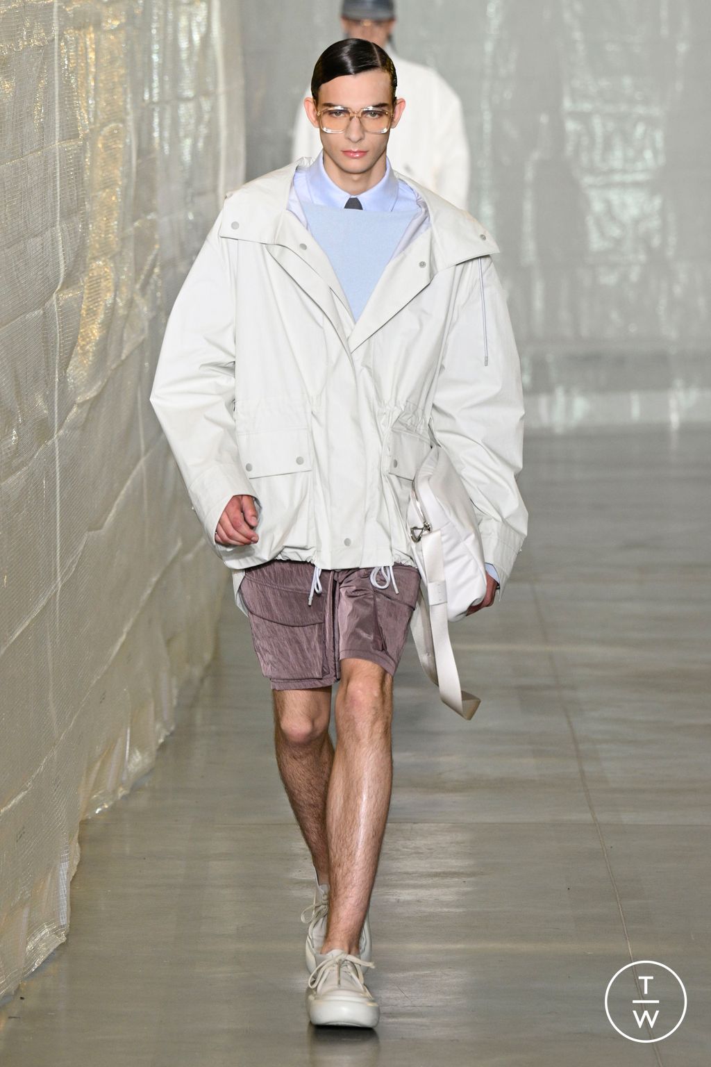 Fashion Week Paris Spring/Summer 2024 look 12 from the SOLID HOMME collection 男装