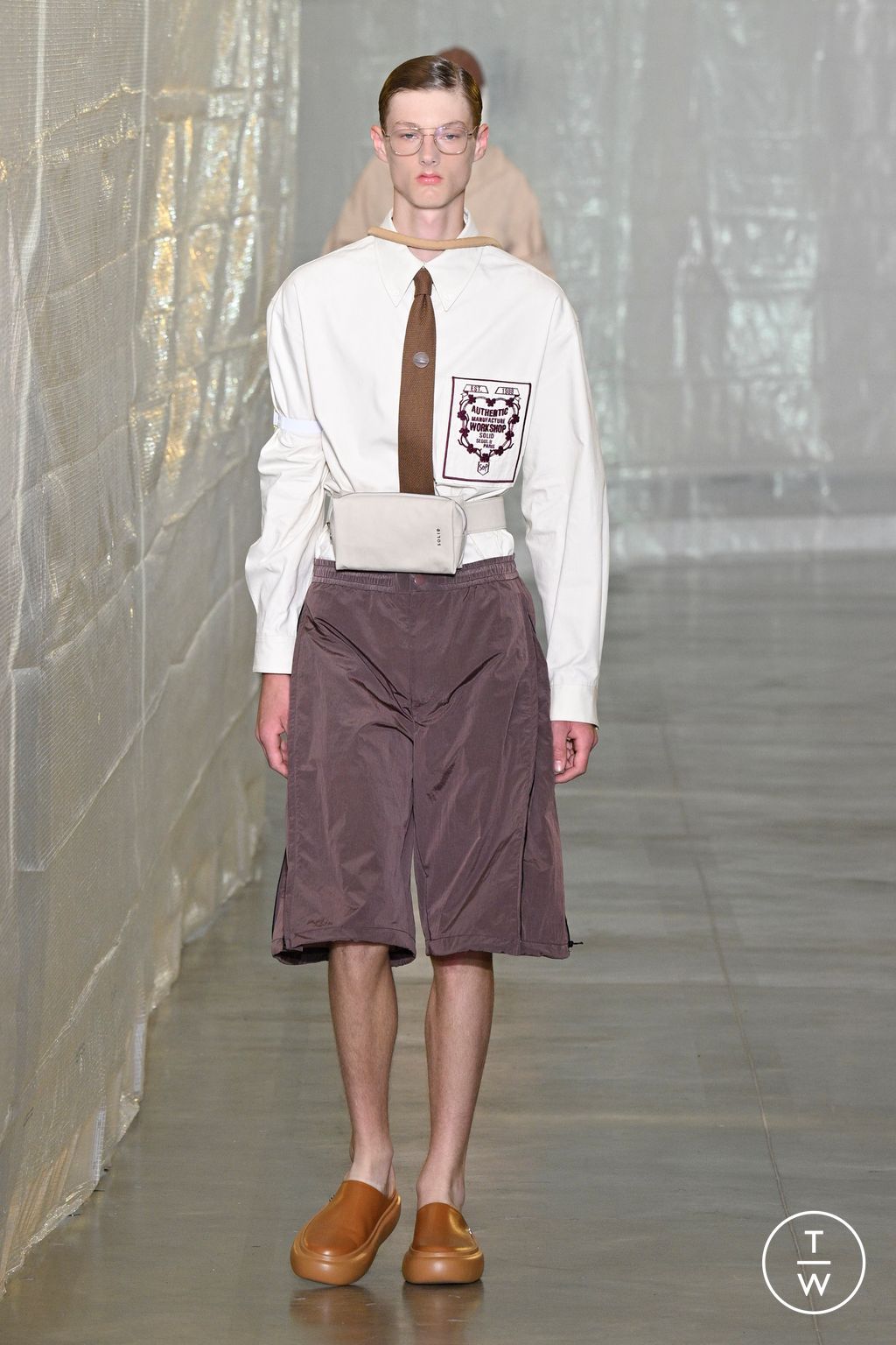 Fashion Week Paris Spring/Summer 2024 look 14 from the SOLID HOMME collection menswear