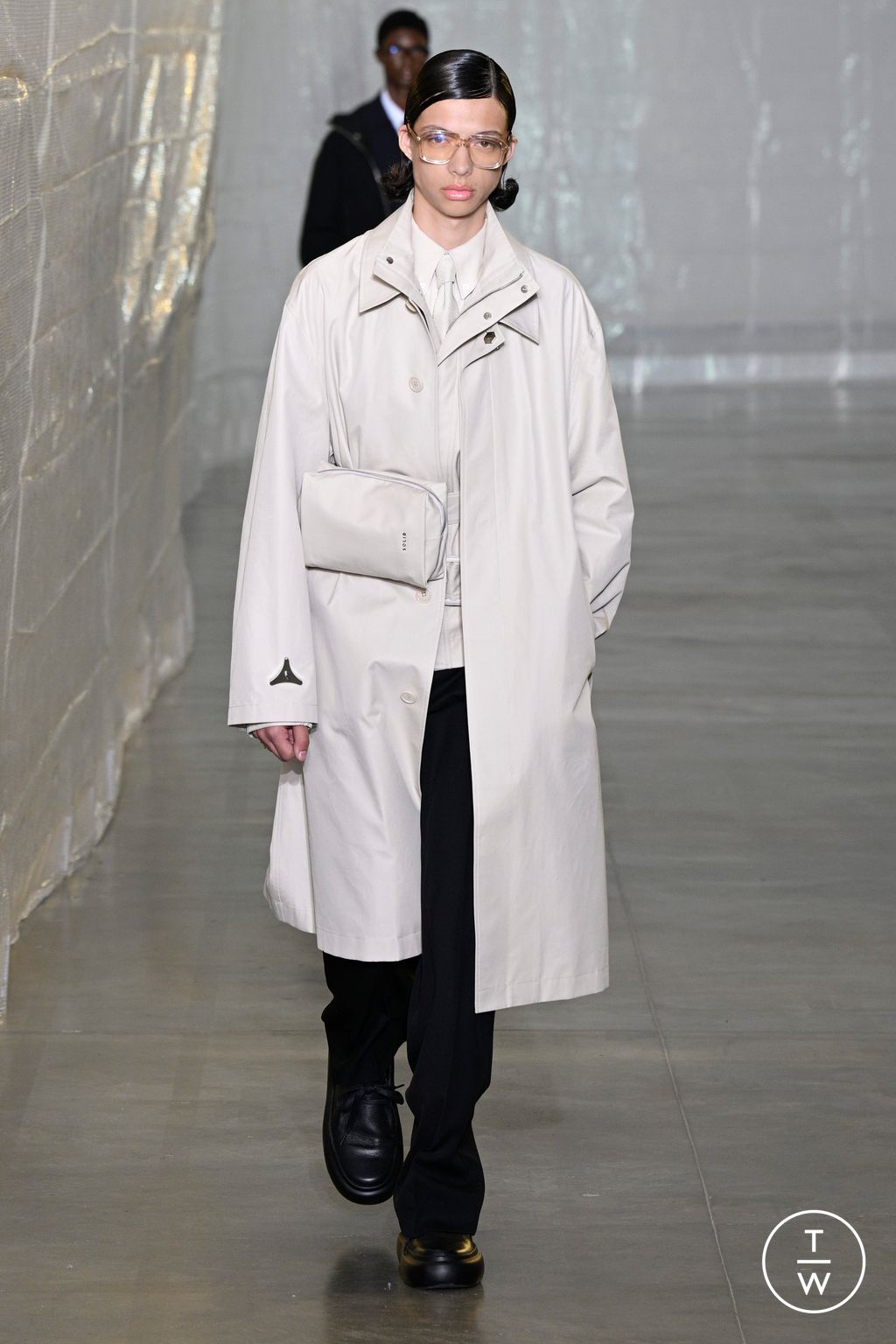 Fashion Week Paris Spring/Summer 2024 look 30 from the SOLID HOMME collection menswear