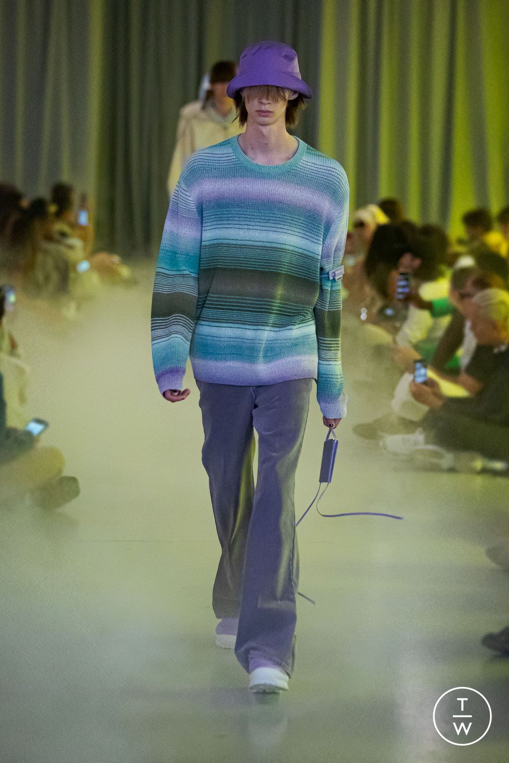 Fashion Week Paris Spring/Summer 2023 look 4 from the SOLID HOMME collection 男装