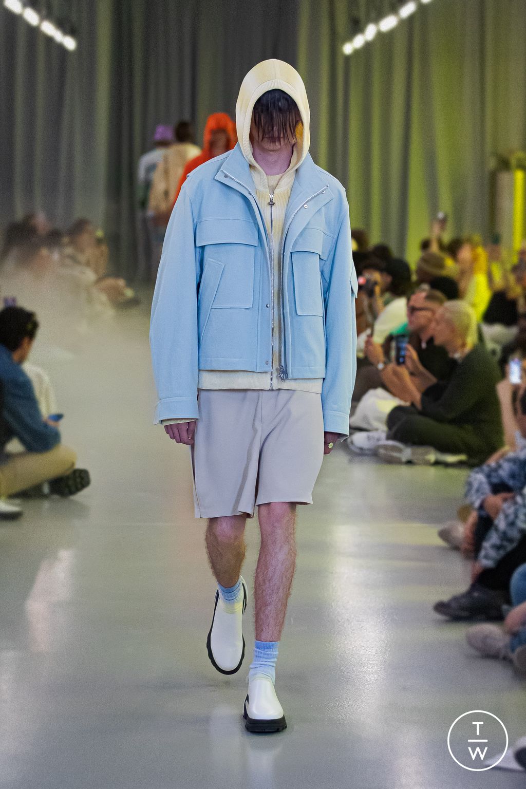 Fashion Week Paris Spring/Summer 2023 look 13 from the SOLID HOMME collection 男装