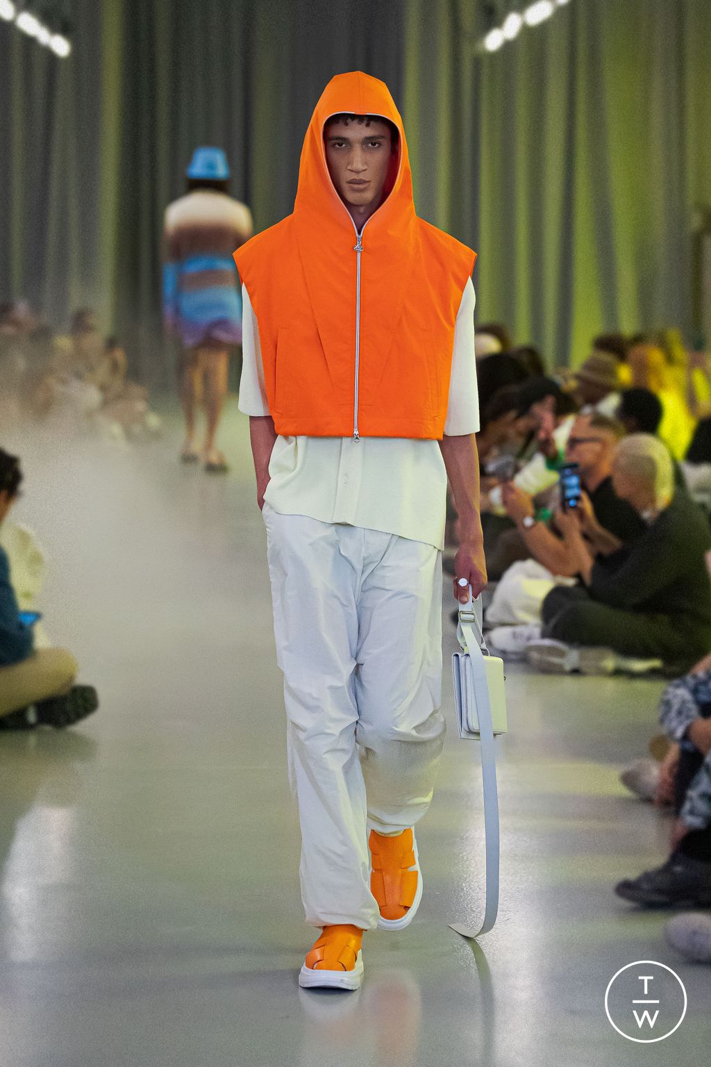 Fashion Week Paris Spring/Summer 2023 look 15 from the SOLID HOMME collection menswear