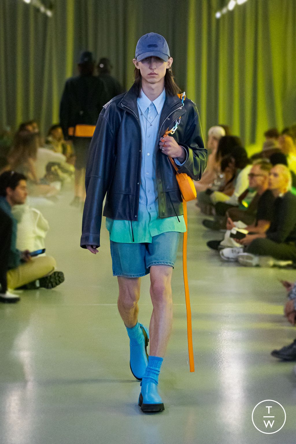 Fashion Week Paris Spring/Summer 2023 look 34 from the SOLID HOMME collection menswear