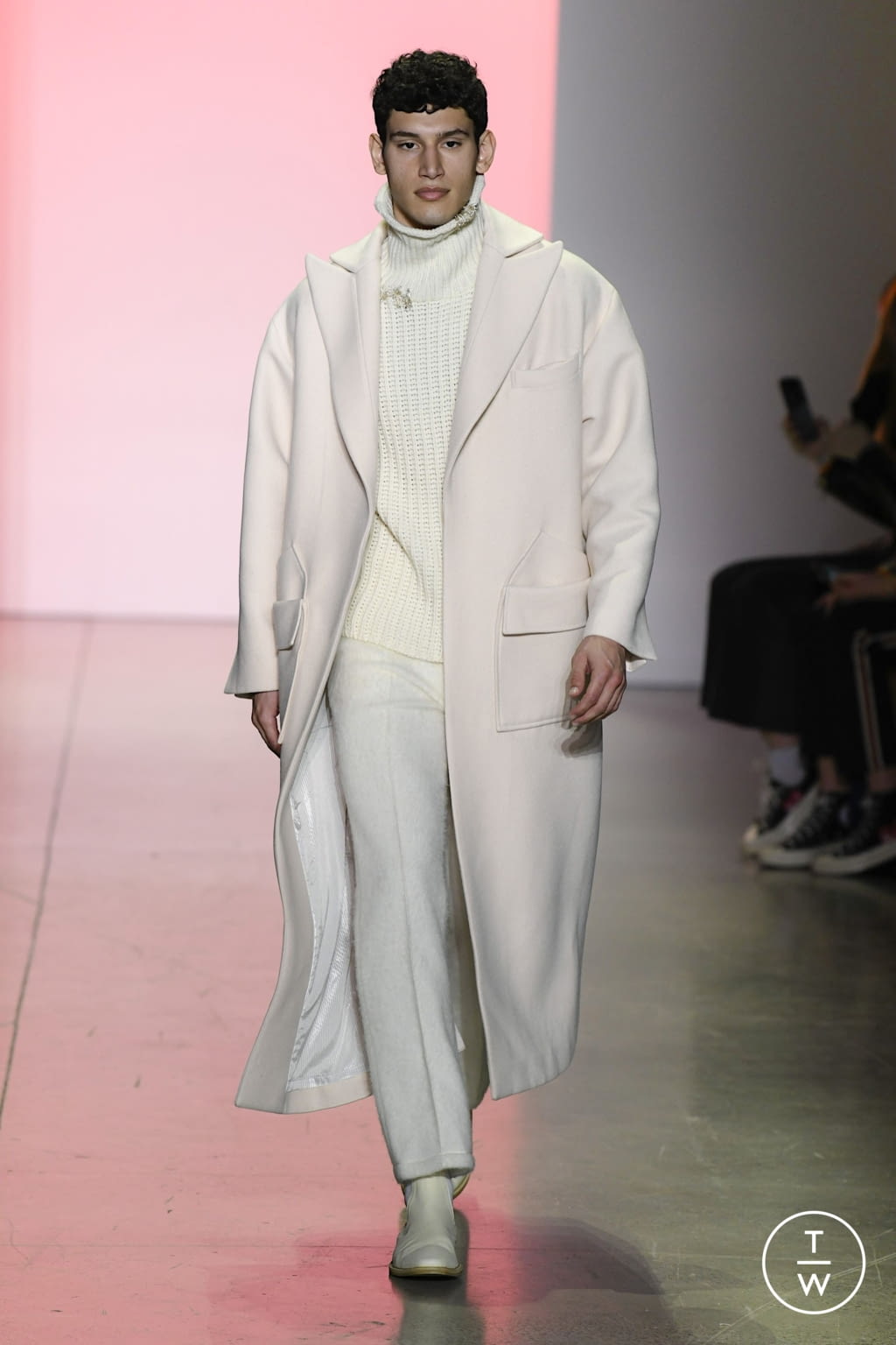 Fashion Week New York Fall/Winter 2022 look 5 from the Son Jung Wan collection womenswear