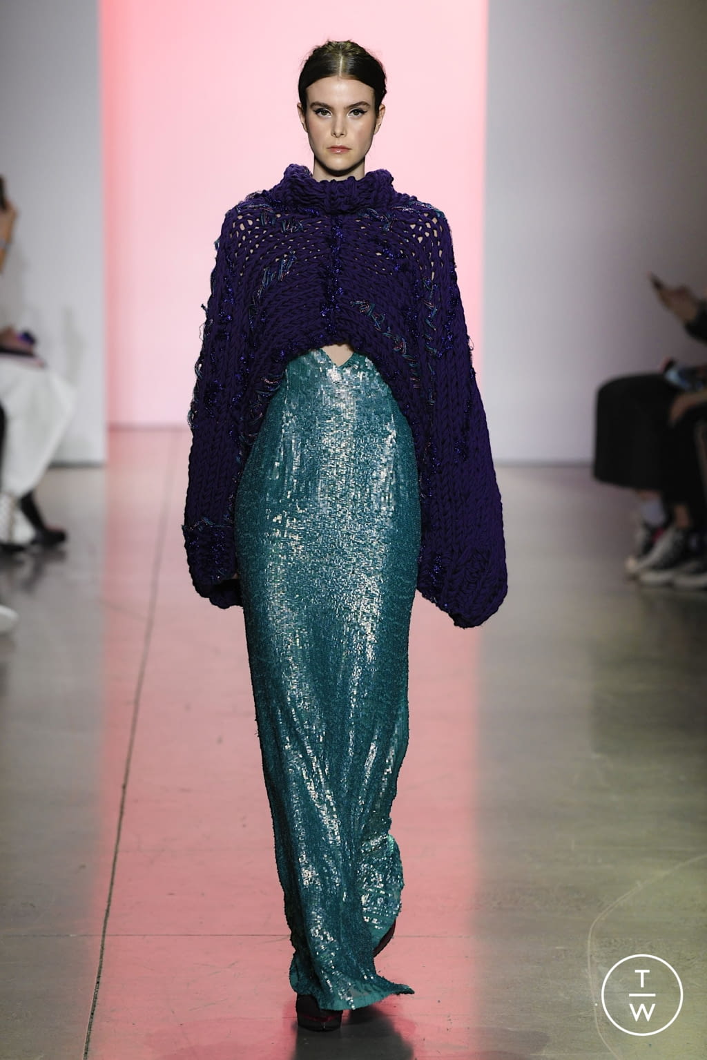 Fashion Week New York Fall/Winter 2022 look 9 de la collection Son Jung Wan womenswear