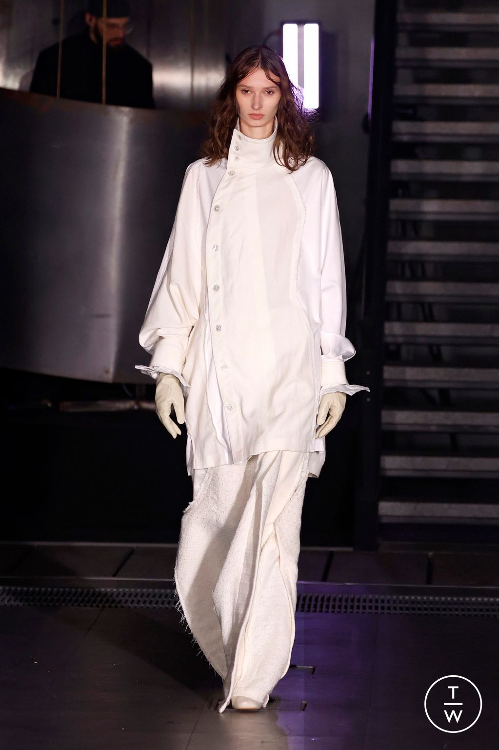 Fashion Week Paris Fall/Winter 2025 look 28 from the Songzio collection menswear