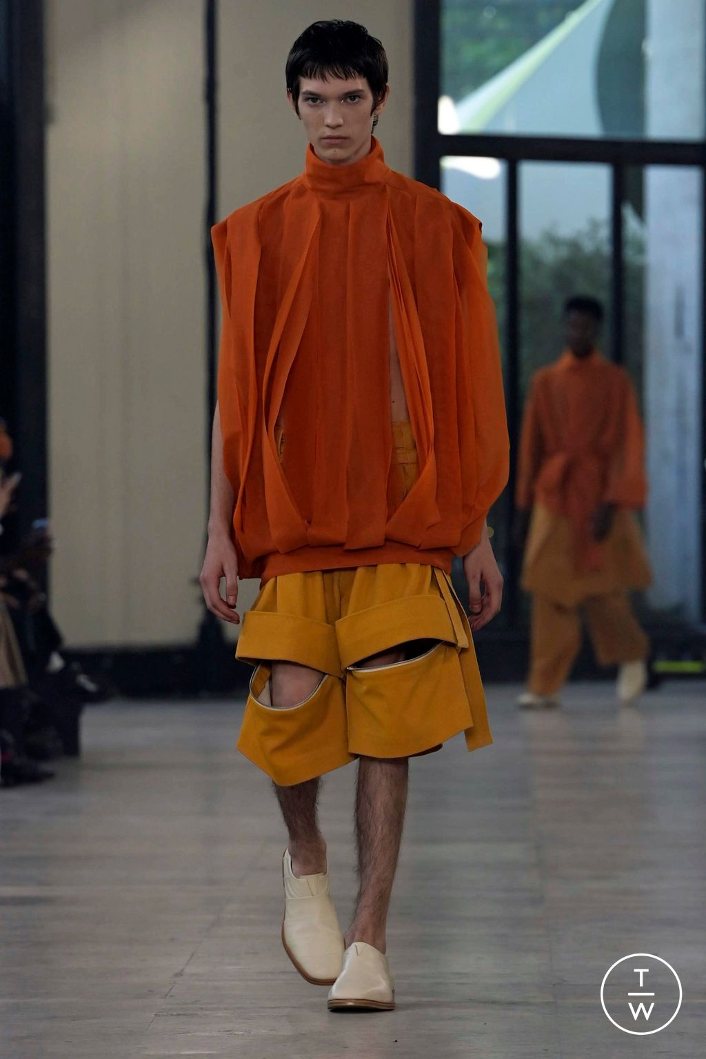 Fashion Week Paris Spring/Summer 2024 look 1 from the Songzio collection menswear