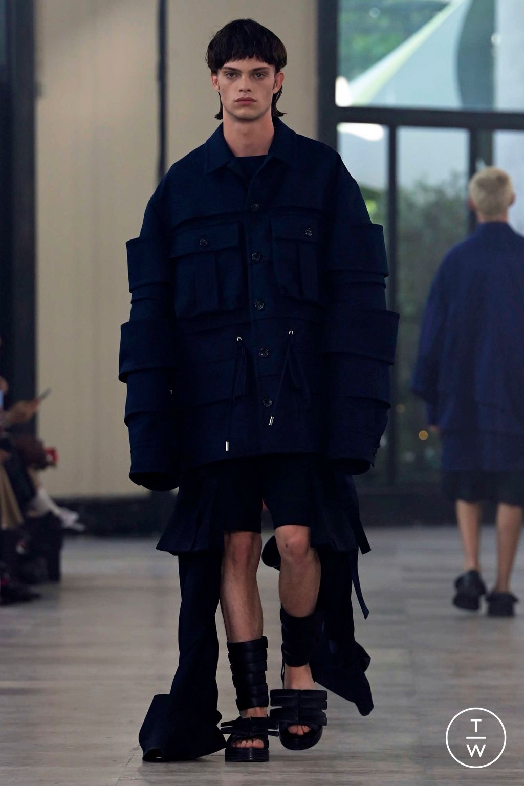 Fashion Week Paris Spring/Summer 2024 look 31 from the Songzio collection menswear