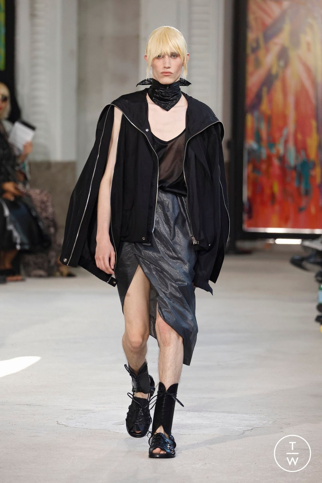 Fashion Week Paris Spring-Summer 2025 look 50 from the Songzio collection menswear