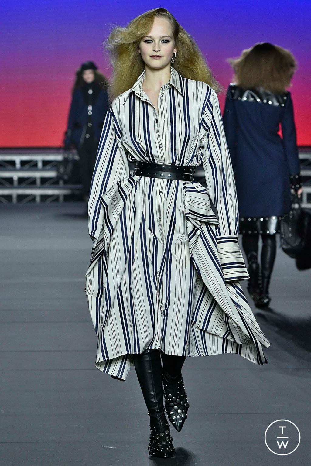 Fashion Week Paris Fall/Winter 2018 look 8 from the Sonia Rykiel collection womenswear