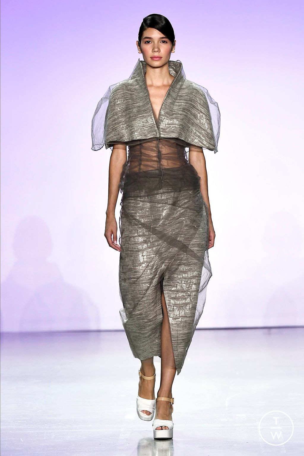 Fashion Week New York Spring/Summer 2024 look 21 from the Son Jung Wan collection womenswear
