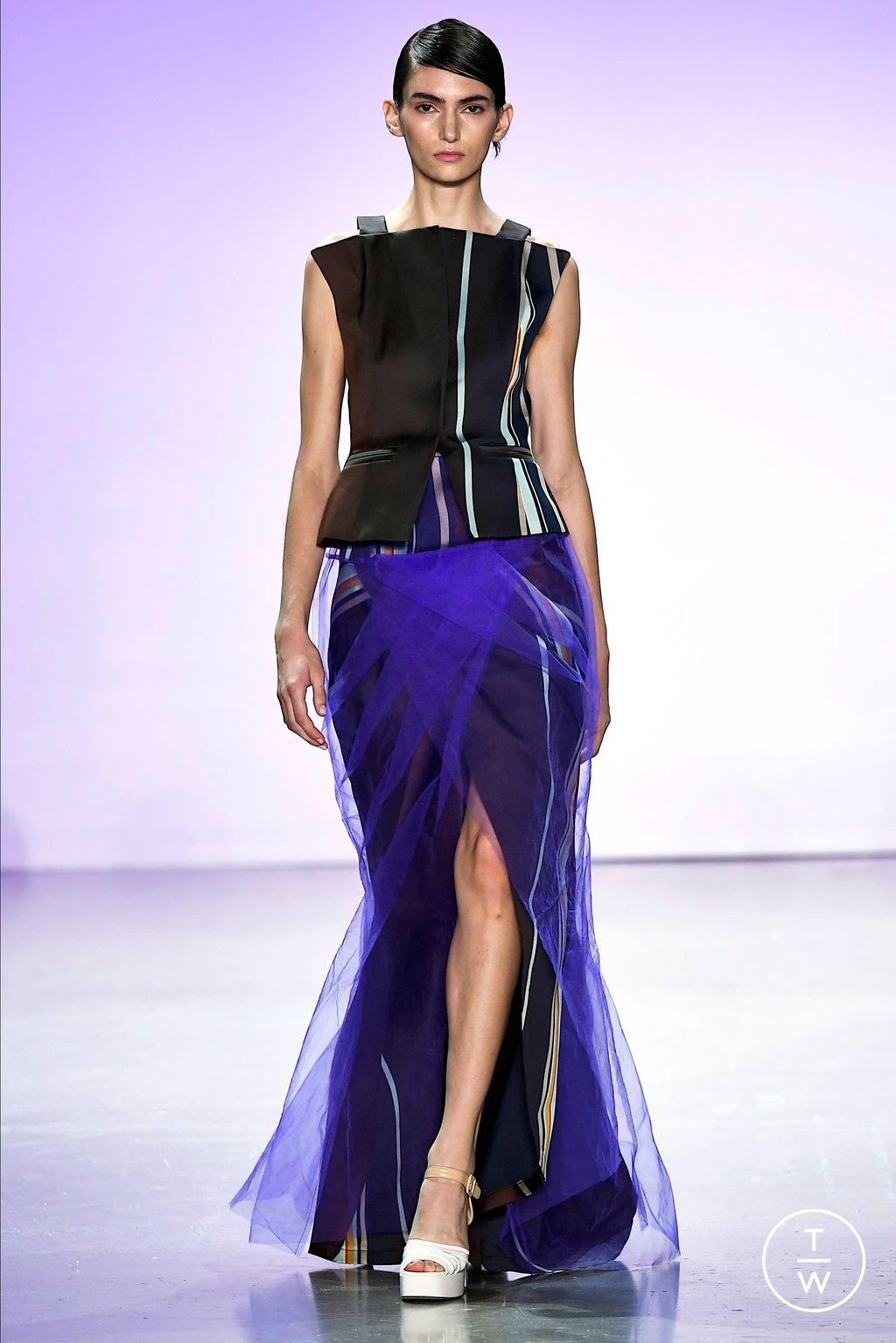 Fashion Week New York Spring/Summer 2024 look 35 from the Son Jung Wan collection womenswear