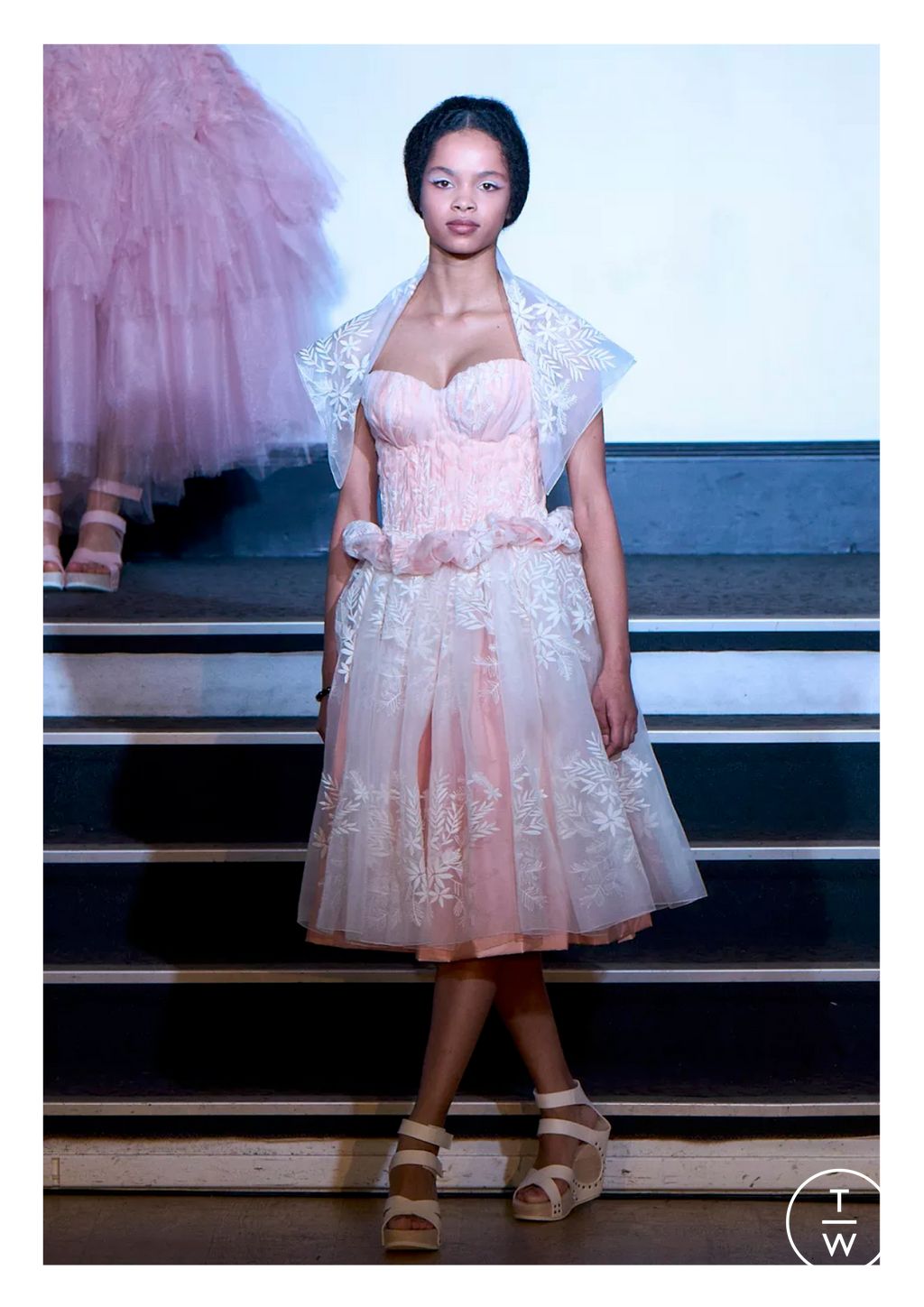 Fashion Week Paris Spring/Summer 2026 look 6 from the Franck Sorbier collection couture