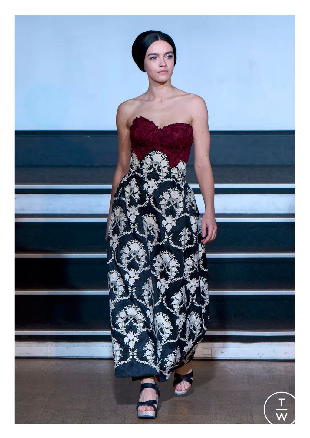 Fashion Week Paris Spring/Summer 2026 look 12 from the Franck Sorbier collection couture