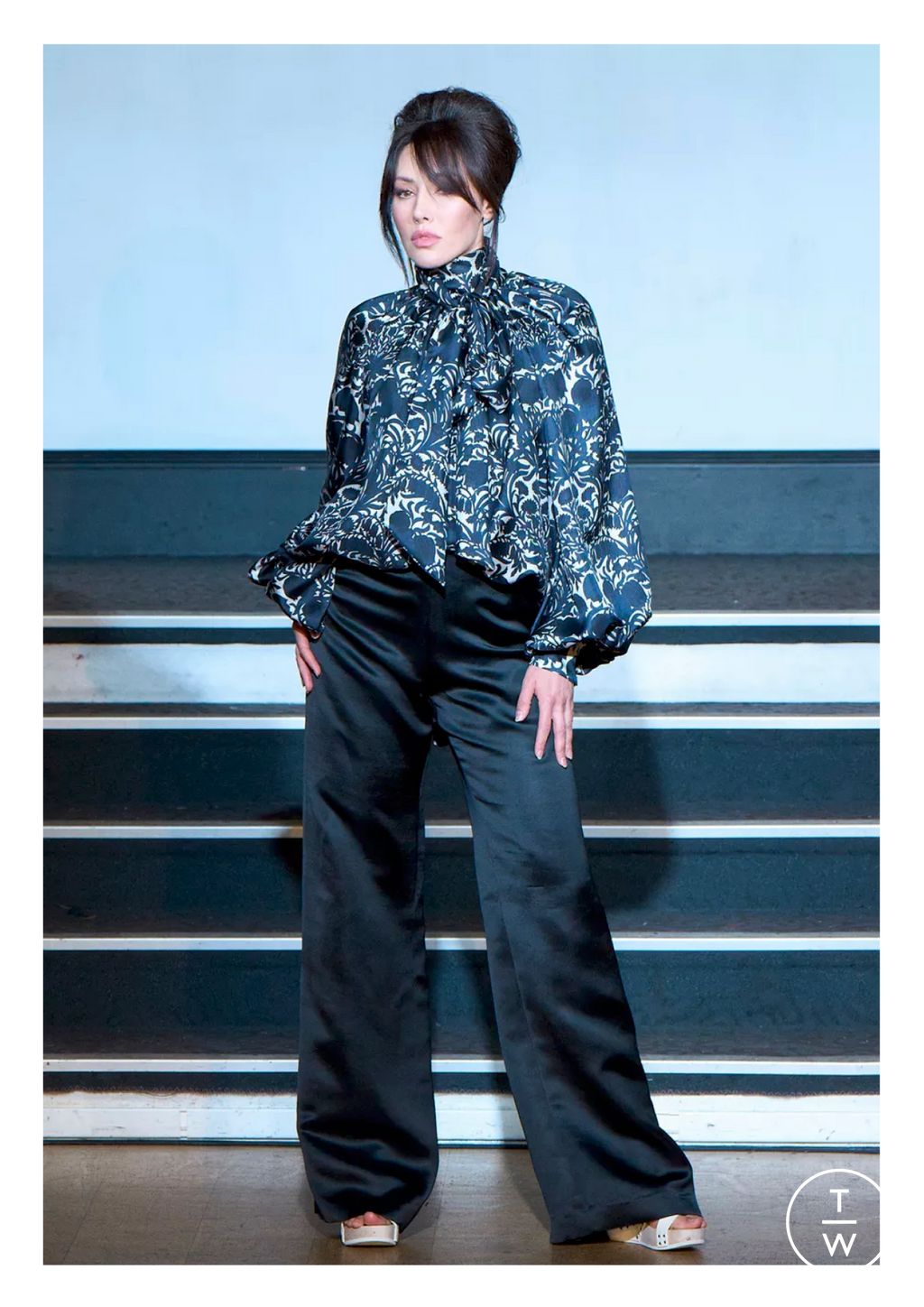 Fashion Week Paris Spring/Summer 2026 look 16 from the Franck Sorbier collection couture