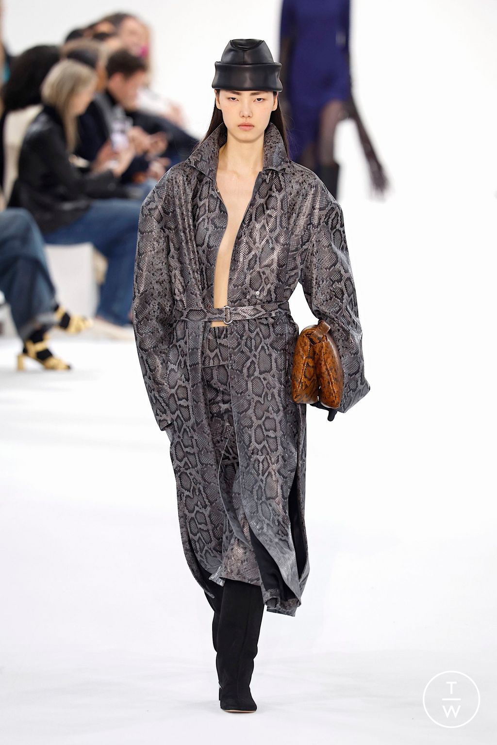 Fashion Week Milan Fall/Winter 2025 look 12 de la collection Sportmax womenswear