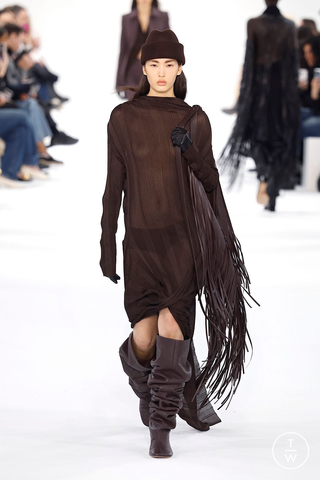 Fashion Week Milan Fall/Winter 2025 look 16 from the Sportmax collection womenswear