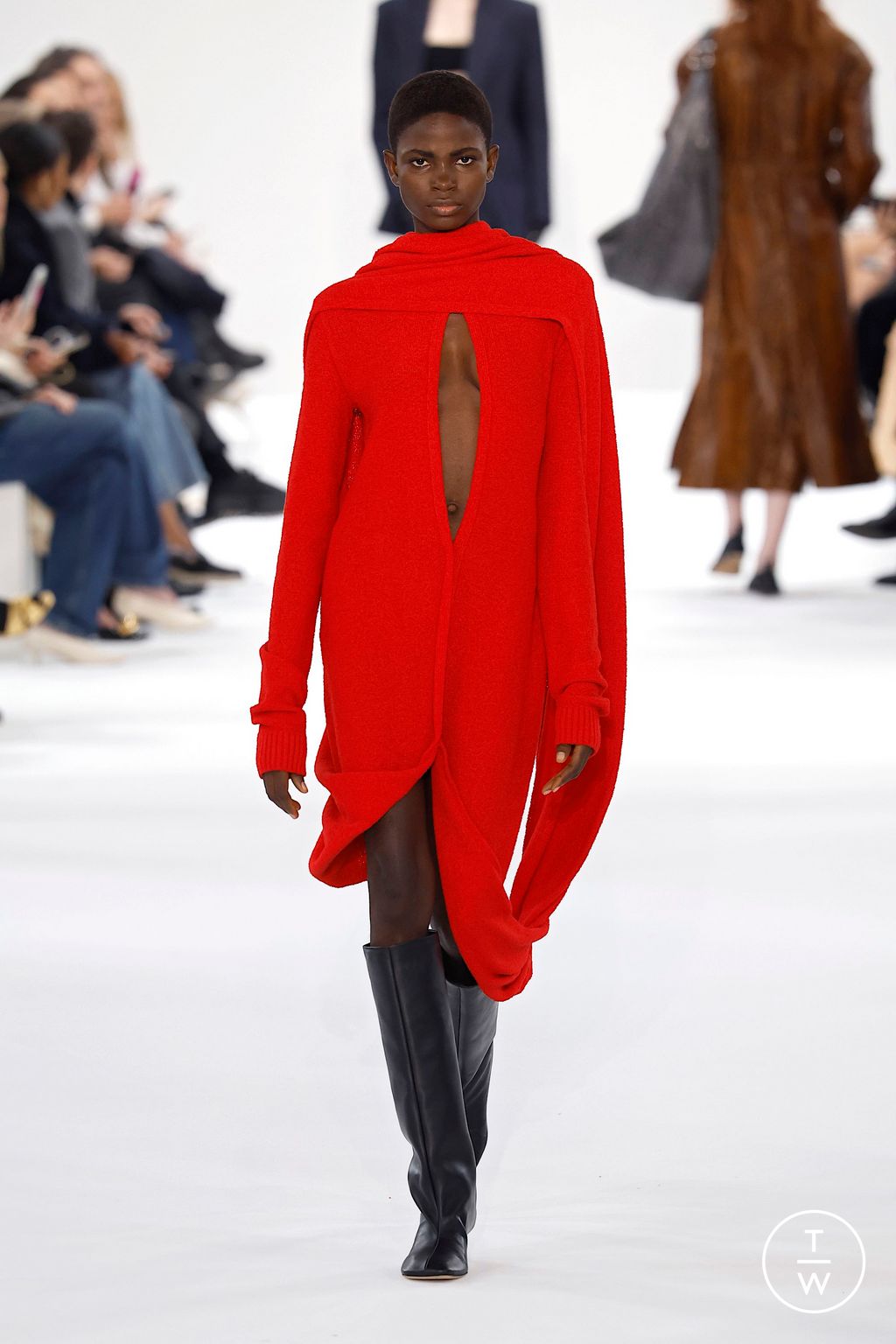 Fashion Week Milan Fall/Winter 2025 look 26 de la collection Sportmax womenswear