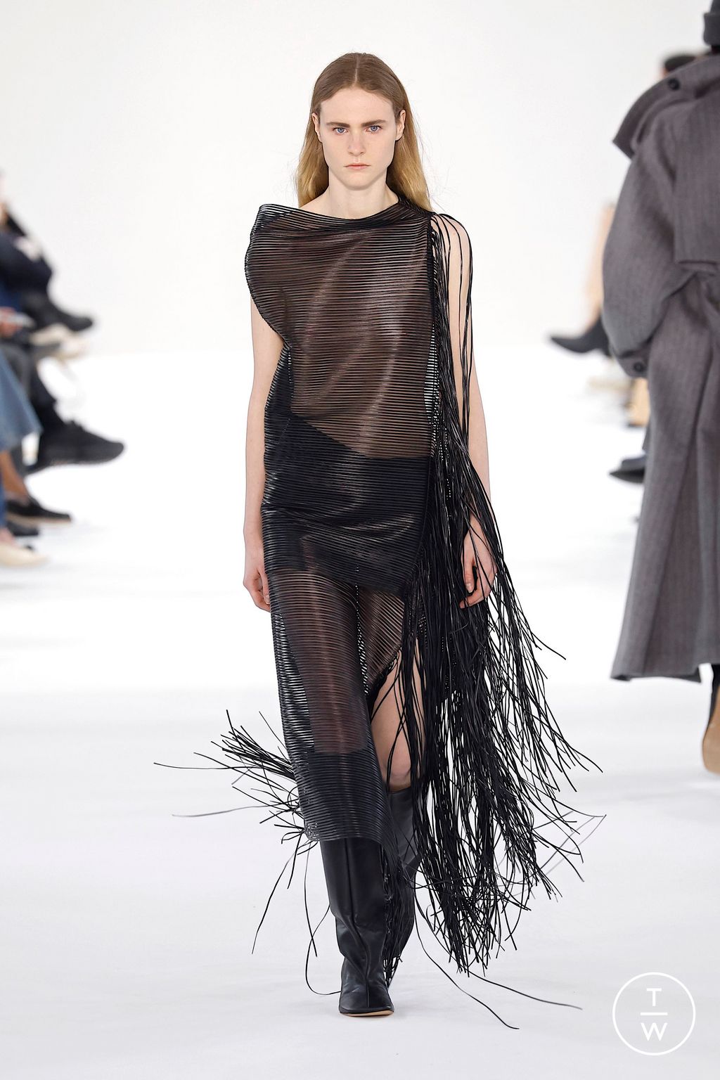 Fashion Week Milan Fall/Winter 2025 look 38 from the Sportmax collection womenswear