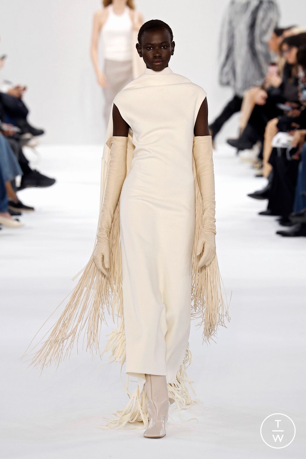 Fashion Week Milan Fall/Winter 2025 look 43 from the Sportmax collection womenswear