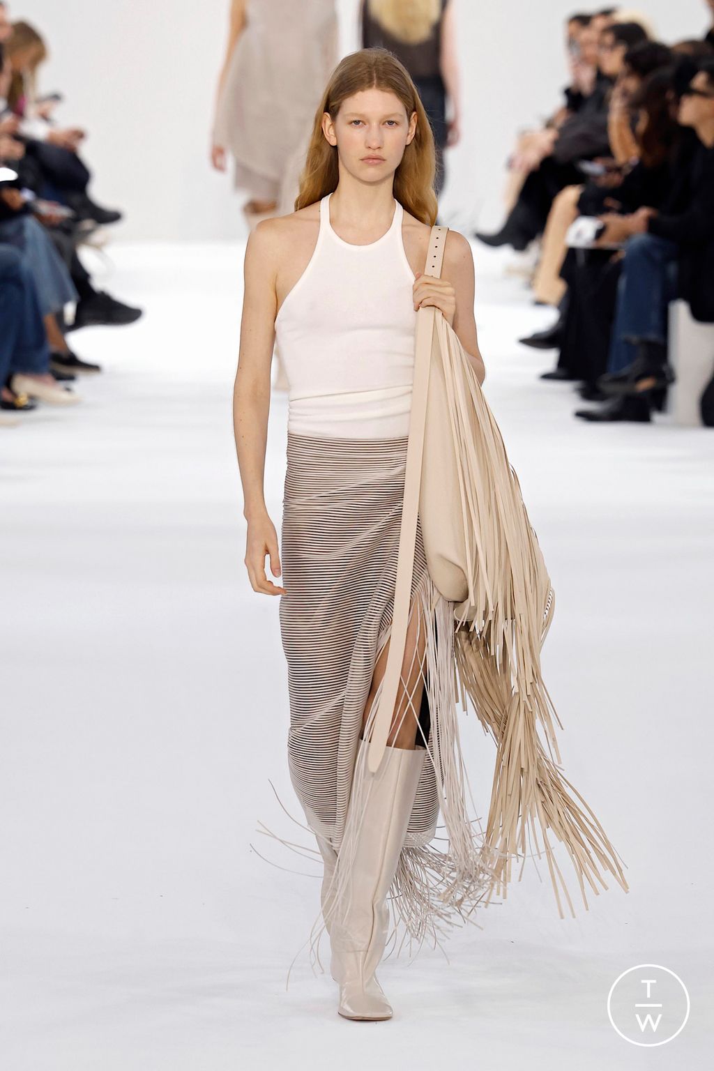 Fashion Week Milan Fall/Winter 2025 look 44 from the Sportmax collection 女装