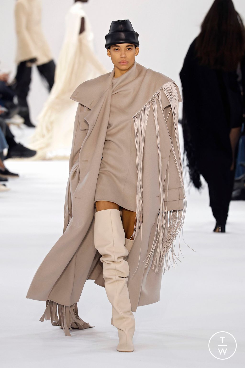 Fashion Week Milan Fall/Winter 2025 look 46 from the Sportmax collection womenswear