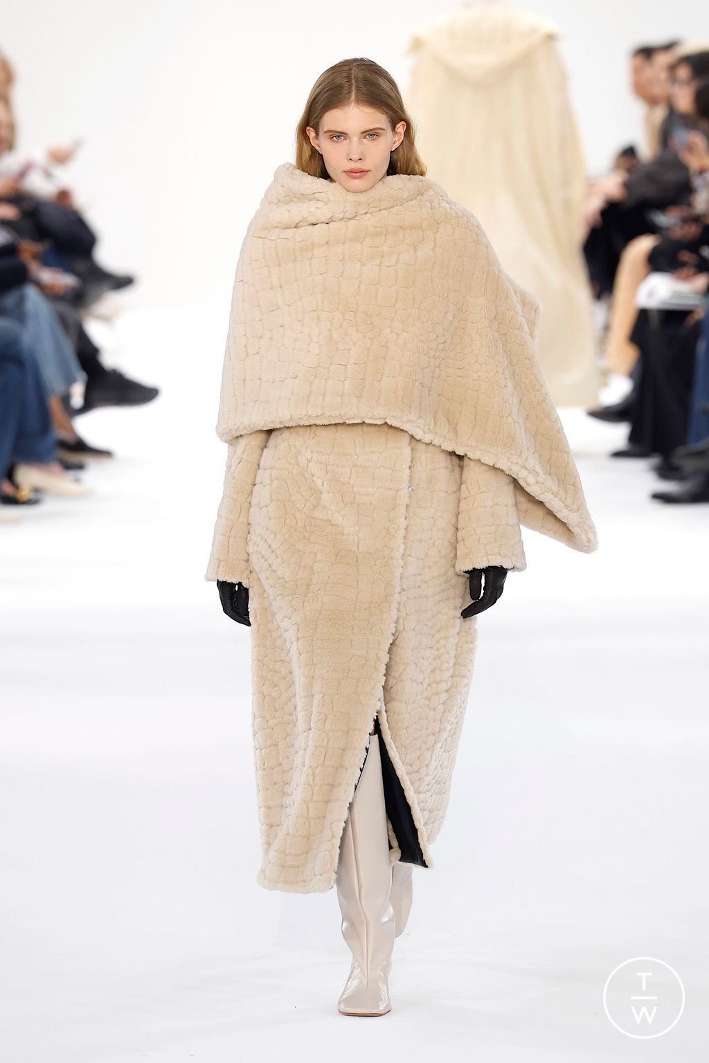 Fashion Week Milan Fall/Winter 2025 look 48 from the Sportmax collection womenswear