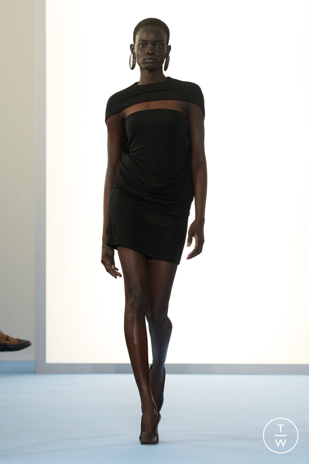 Fashion Week Milan Fall/Winter 2026 look 25 de la collection Sportmax womenswear