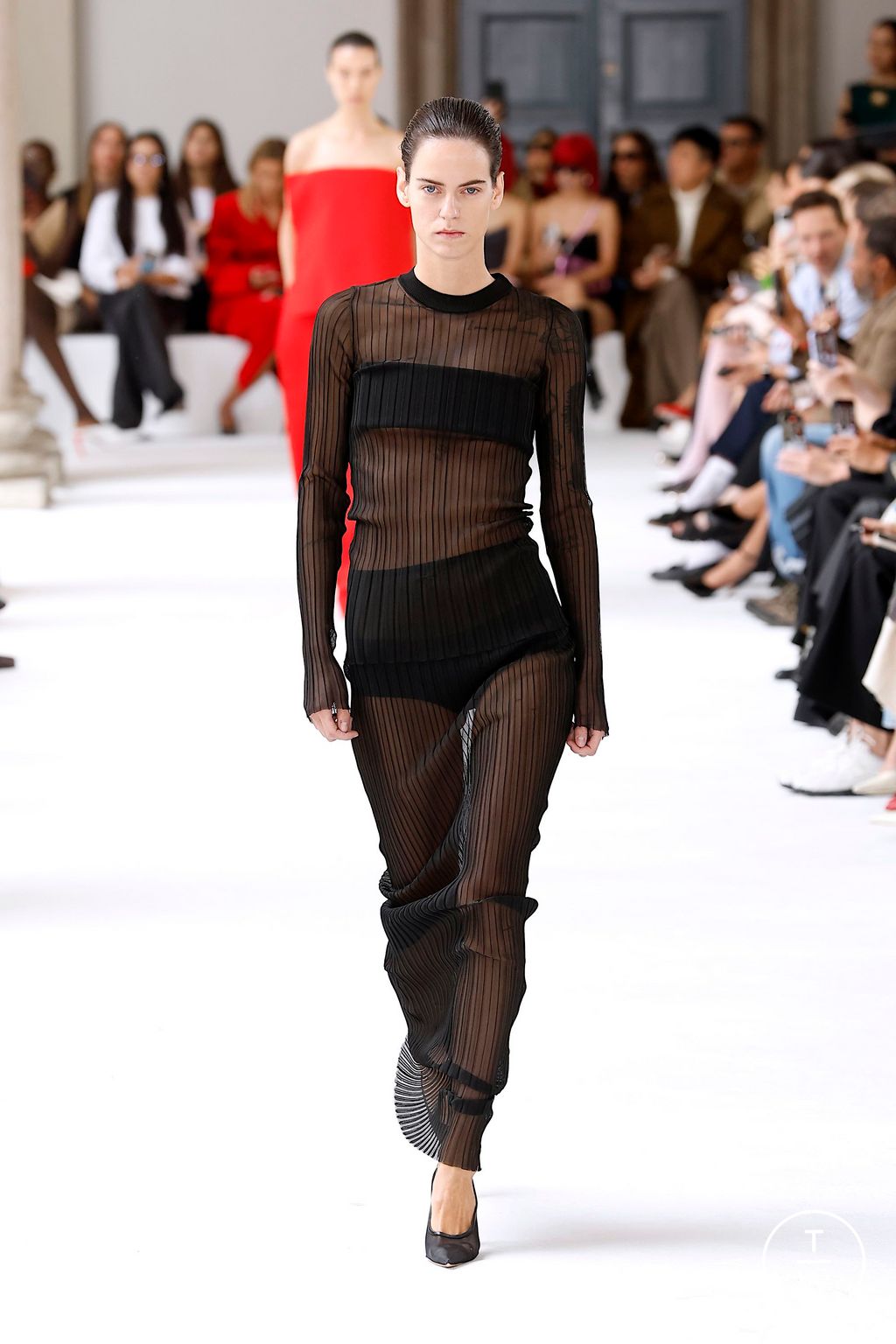Fashion Week Milan Spring/Summer 2025 look 30 from the Sportmax collection womenswear