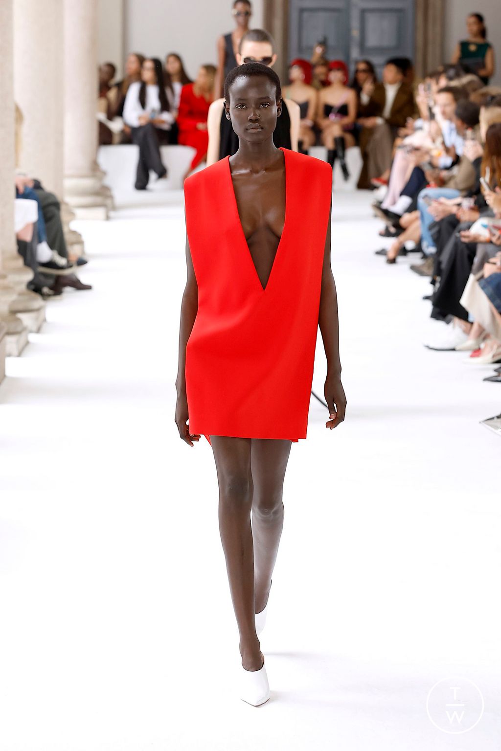 Fashion Week Milan Spring/Summer 2025 look 32 from the Sportmax collection womenswear