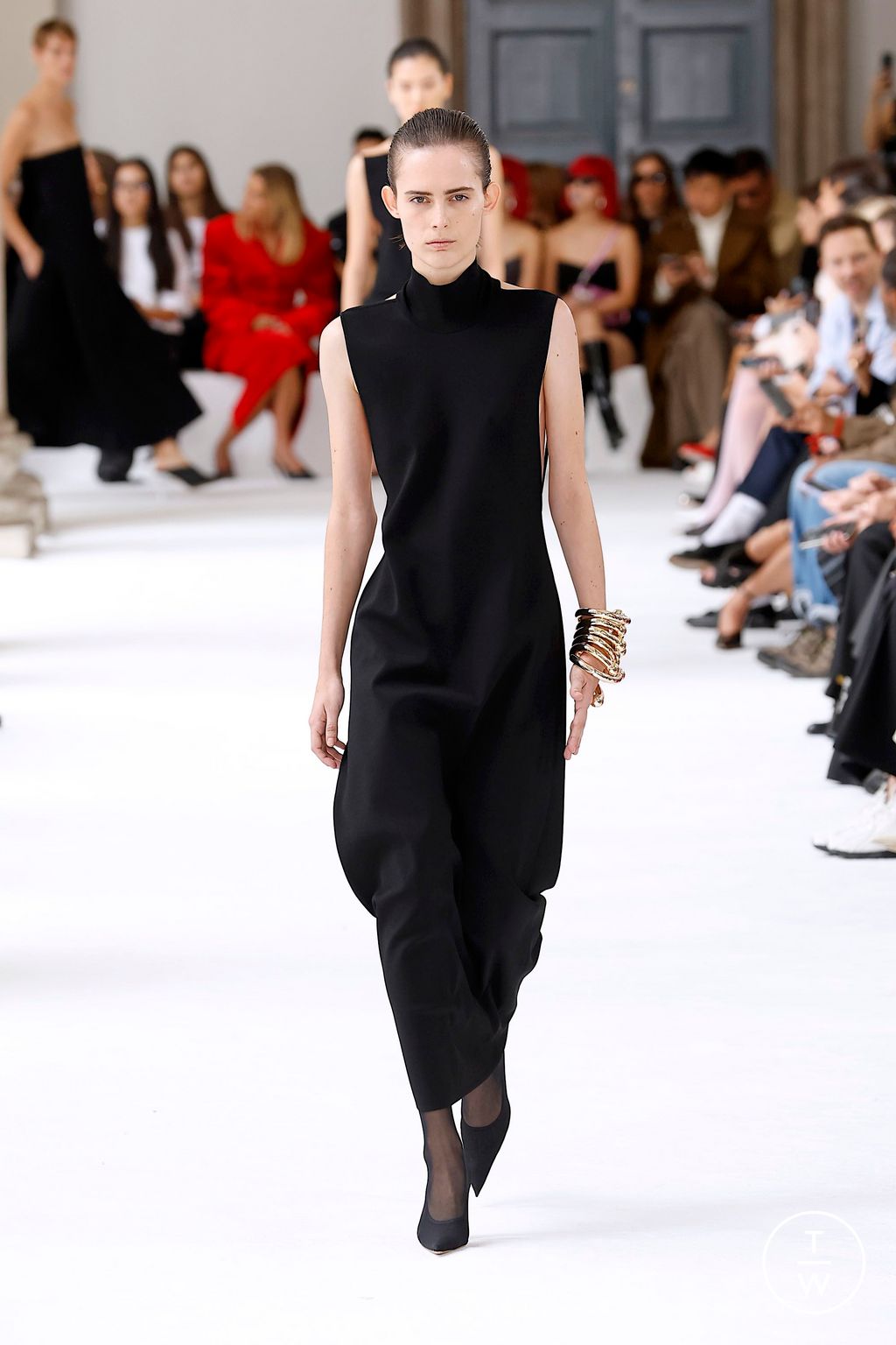 Fashion Week Milan Spring/Summer 2025 look 38 from the Sportmax collection womenswear