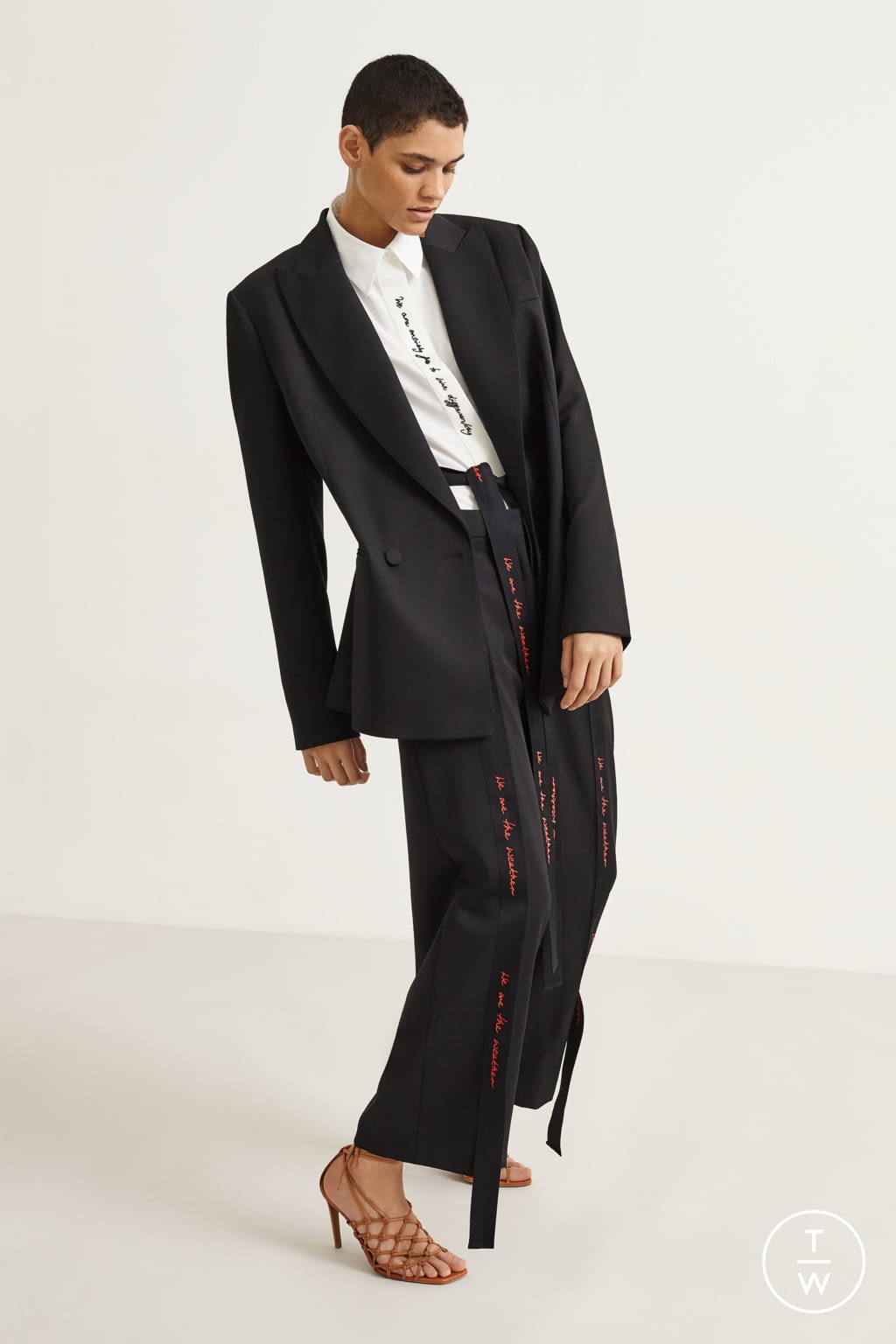 Fashion Week Paris Resort 2020 look 4 from the Stella McCartney collection womenswear