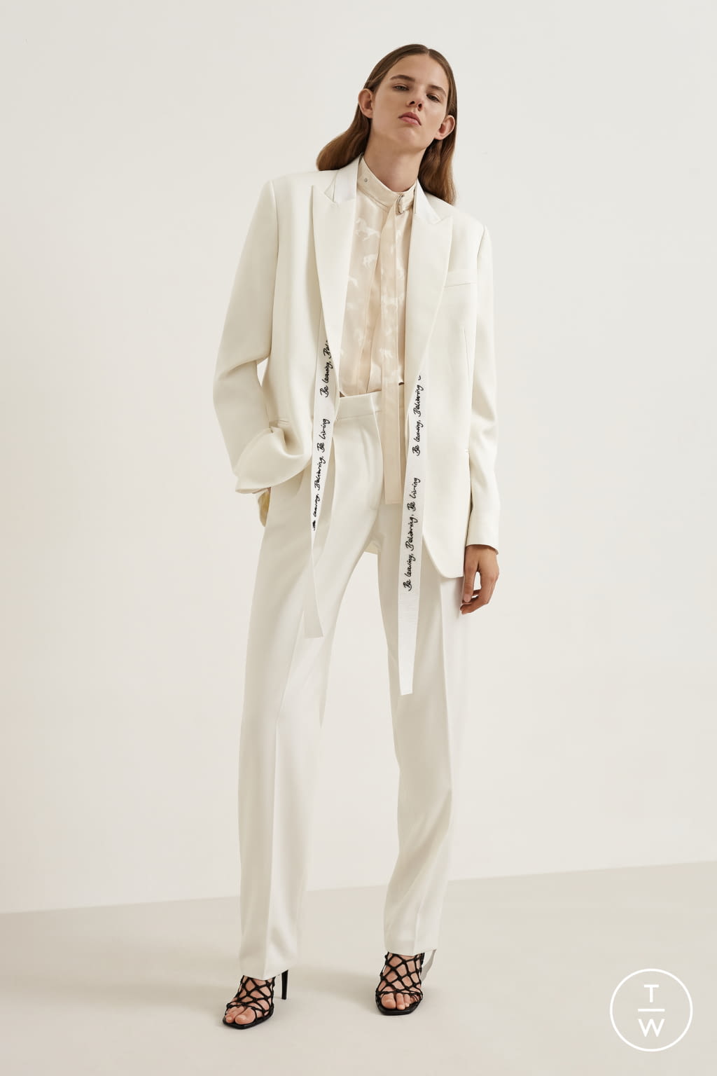 Fashion Week Paris Resort 2020 look 7 from the Stella McCartney collection 女装