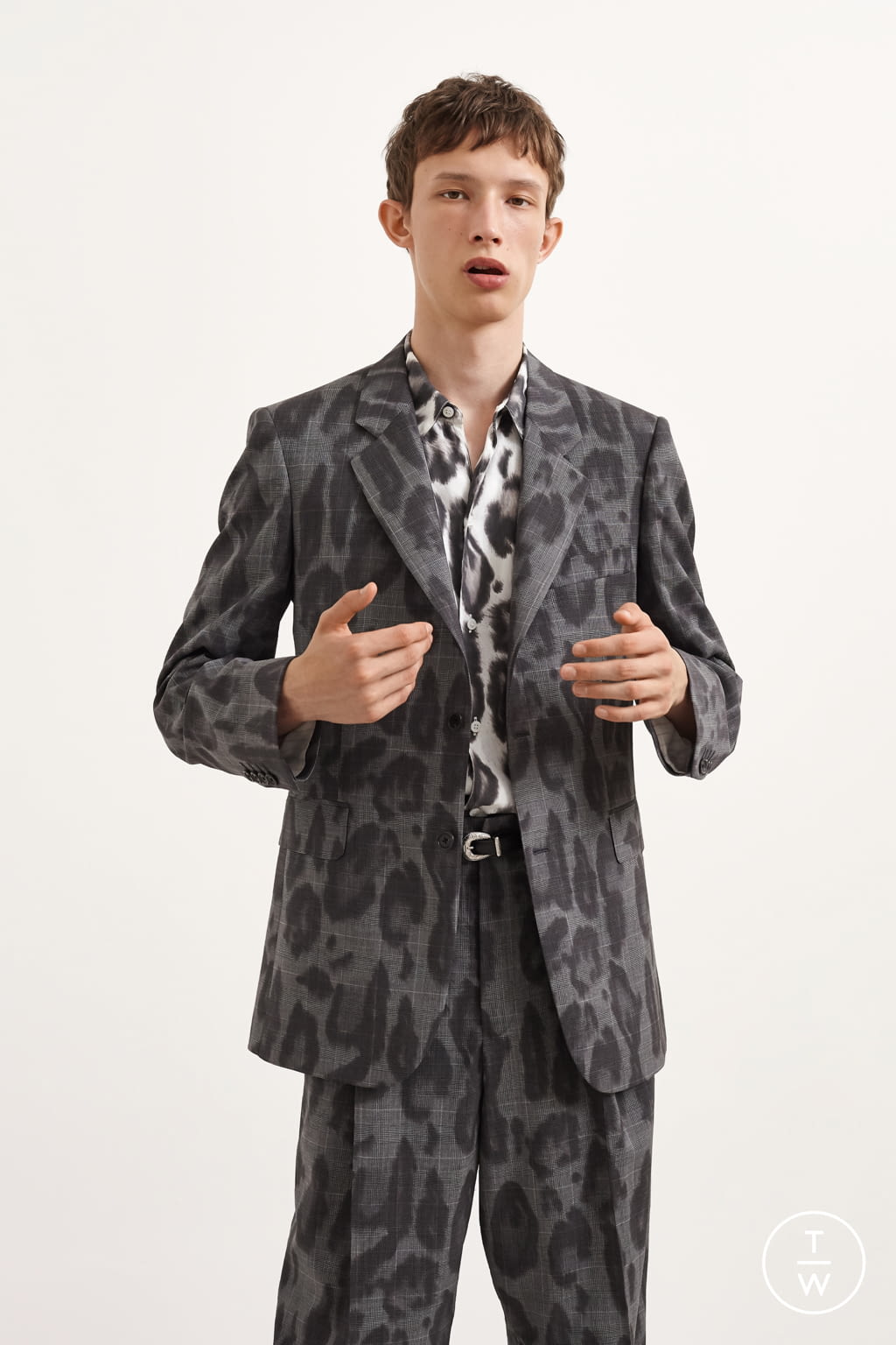 Fashion Week Paris Spring/Summer 2020 look 28 from the Stella McCartney collection 男装