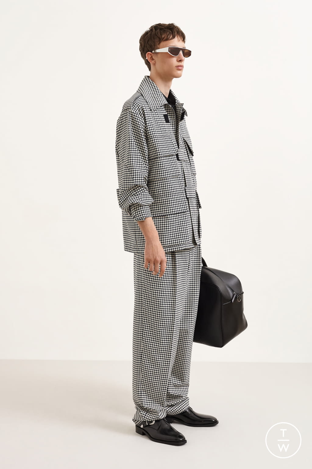 Fashion Week Paris Spring/Summer 2020 look 30 from the Stella McCartney collection menswear