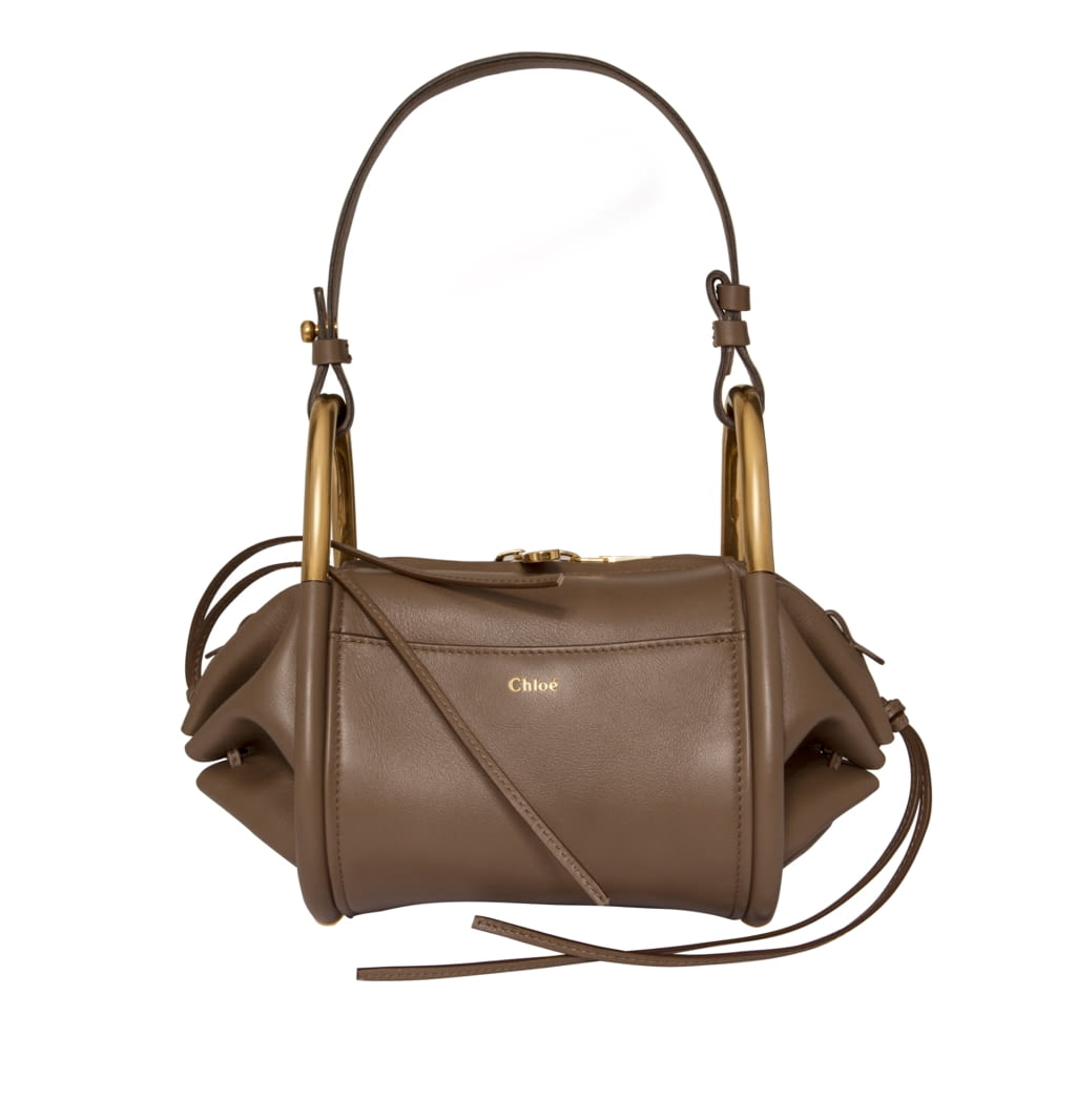 Fashion Week Paris Spring/Summer 2021 look 8 from the Chloé collection womenswear accessories