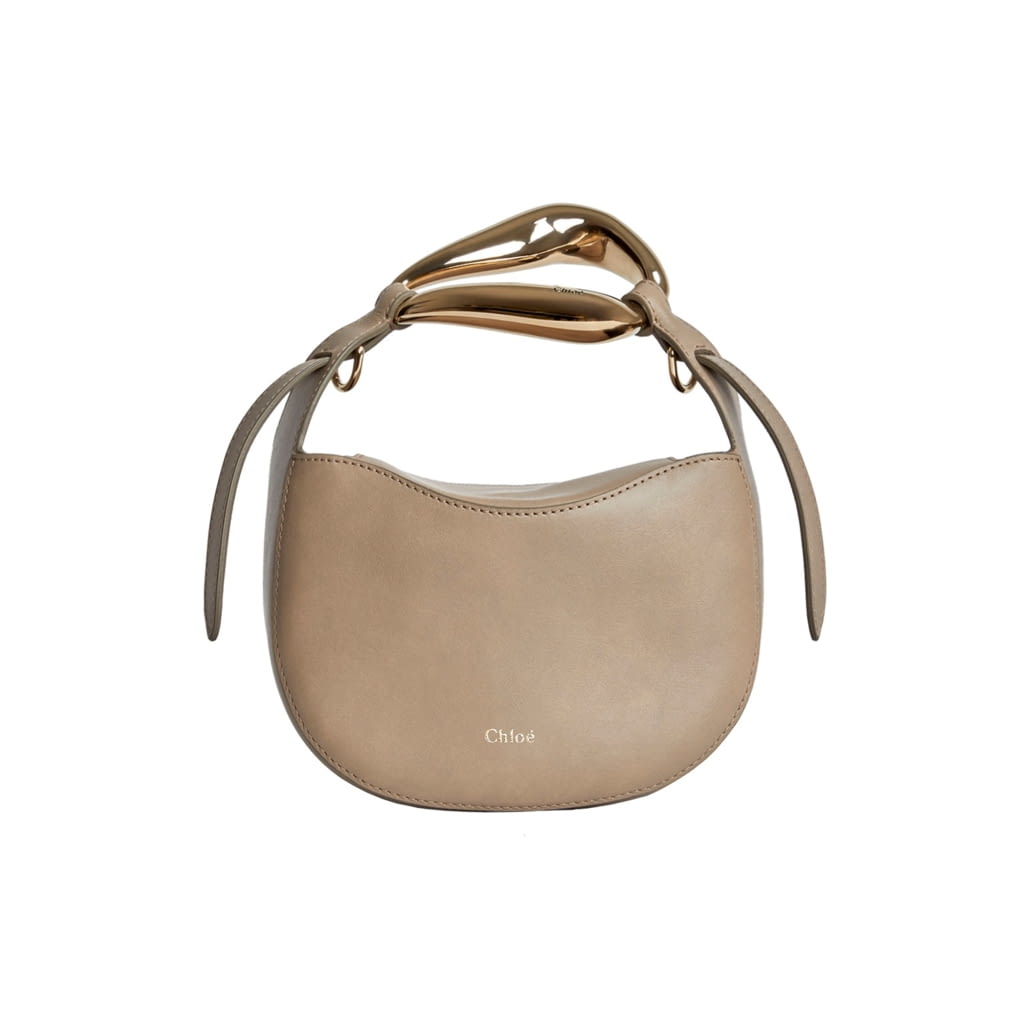 Fashion Week Paris Spring/Summer 2021 look 2 from the Chloé collection womenswear accessories