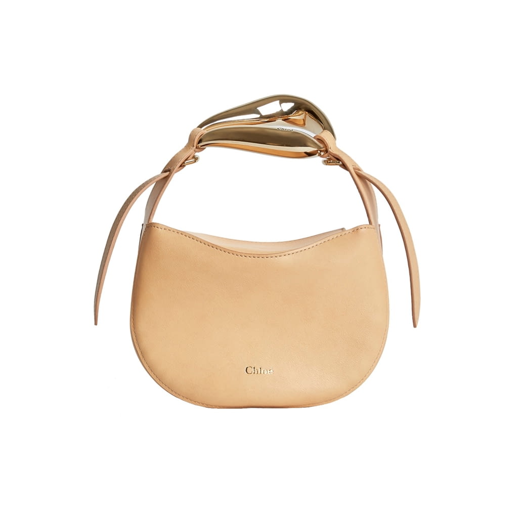 Fashion Week Paris Spring/Summer 2021 look 4 from the Chloé collection womenswear accessories