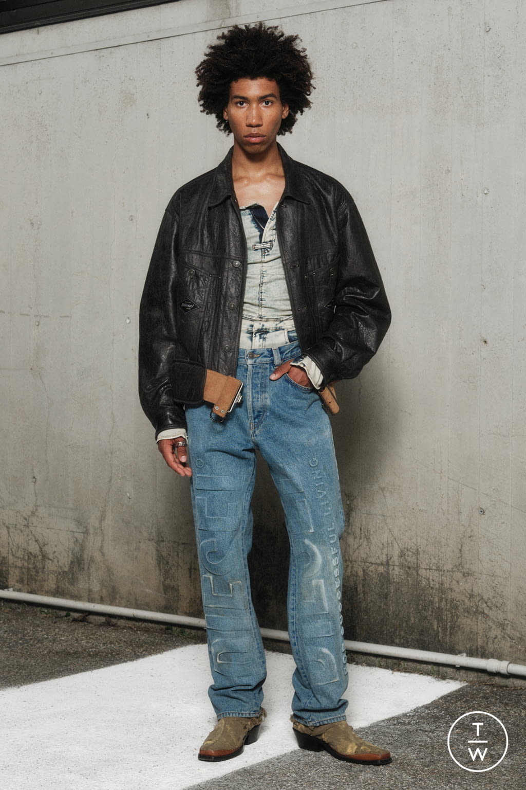 Fashion Week Milan Spring/Summer 2022 look 44 from the DIESEL collection menswear