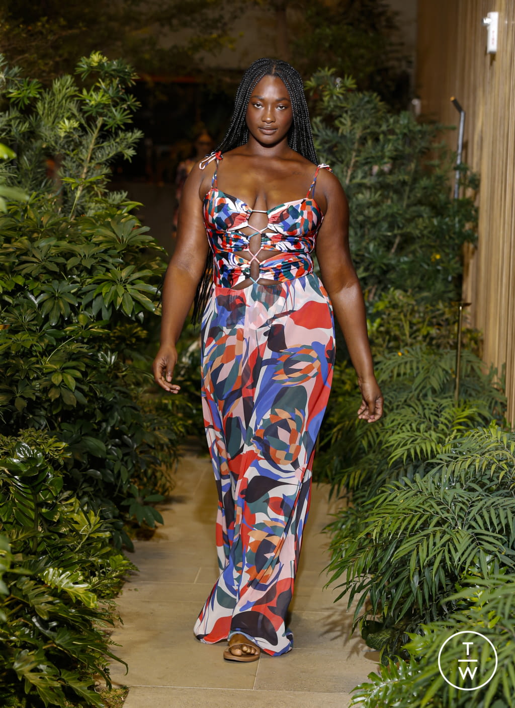 Fashion Week New York Spring/Summer 2022 look 16 de la collection Patbo womenswear