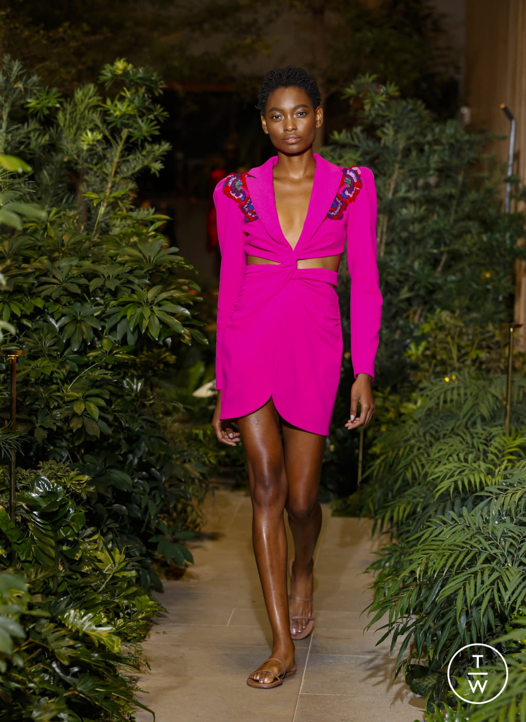 Fashion Week New York Spring/Summer 2022 look 22 de la collection Patbo womenswear