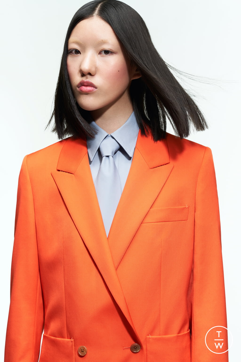Fashion Week Paris Spring/Summer 2022 look 2 from the Paul Smith collection womenswear