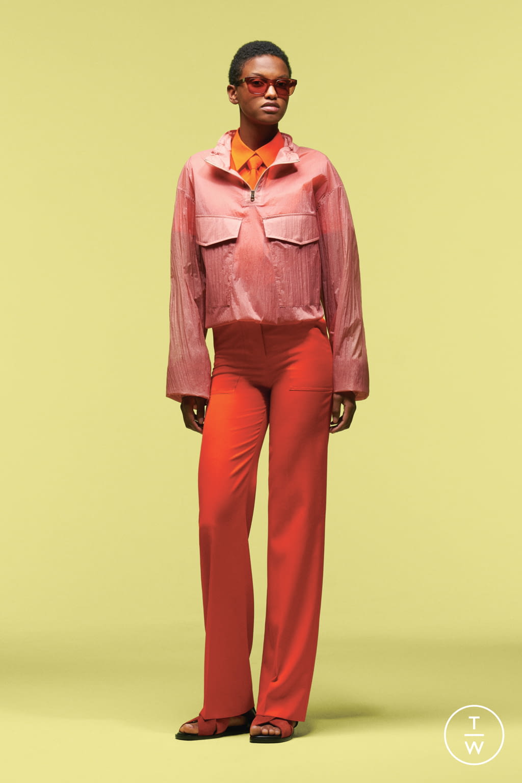 Fashion Week Paris Spring/Summer 2022 look 4 from the Paul Smith collection 女装