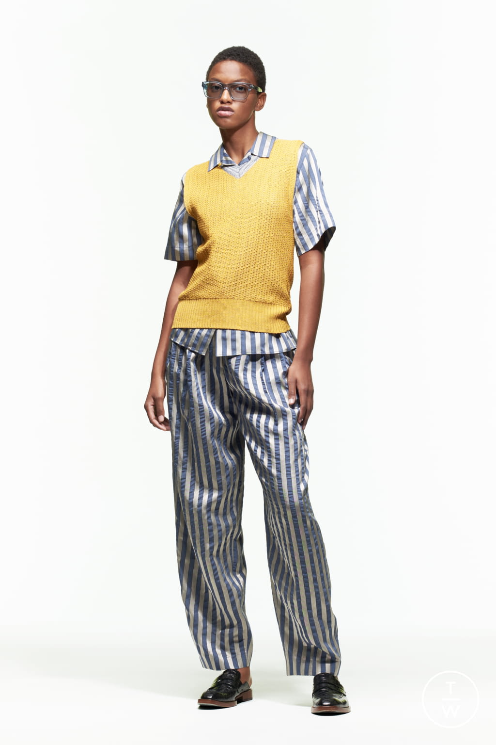 Fashion Week Paris Spring/Summer 2022 look 6 from the Paul Smith collection 女装