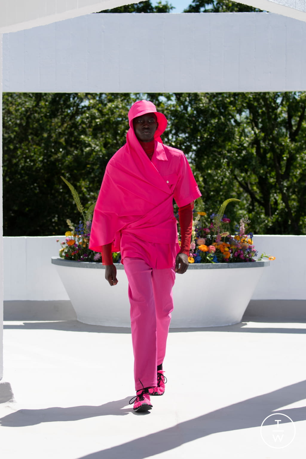 Fashion Week London Spring/Summer 2022 look 1 from the Qasimi collection menswear