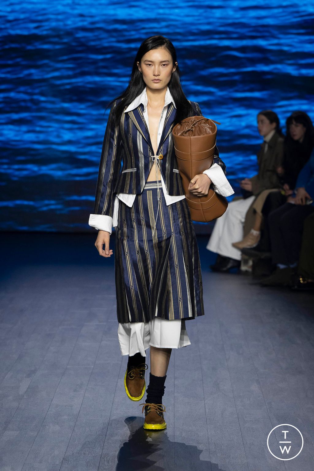 Fashion Week London Fall/Winter 2023 look 15 from the S.S.Daley collection womenswear