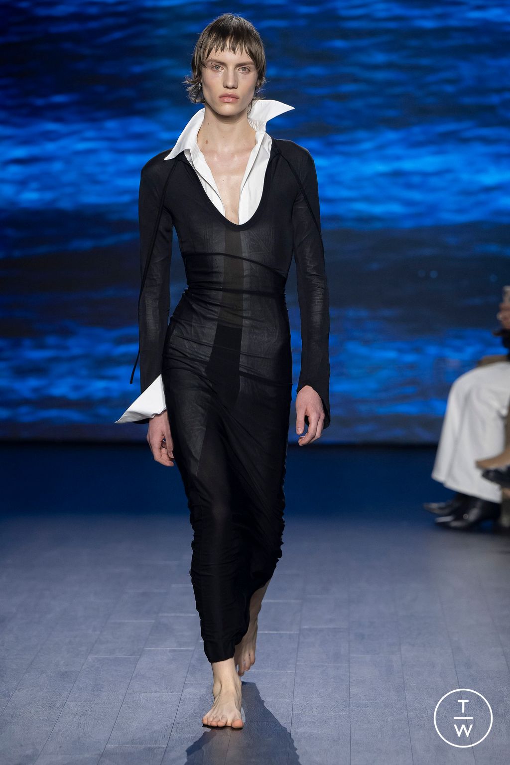 Fashion Week London Fall/Winter 2023 look 22 from the S.S.Daley collection 女装
