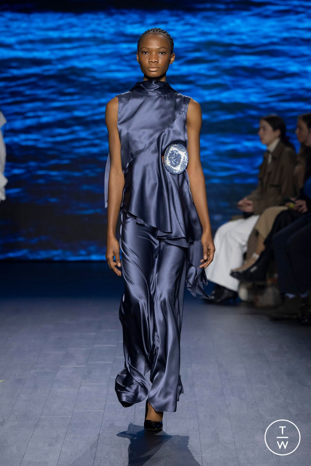 Fashion Week London Fall/Winter 2023 look 28 from the S.S.Daley collection womenswear