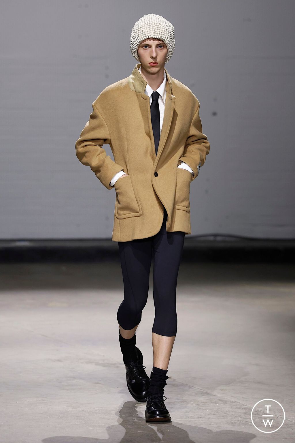 Fashion Week London Fall/Winter 2025 look 12 from the S.S.Daley collection womenswear