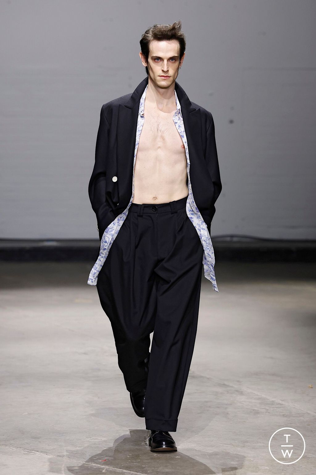 Fashion Week London Fall/Winter 2025 look 27 from the S.S.Daley collection womenswear